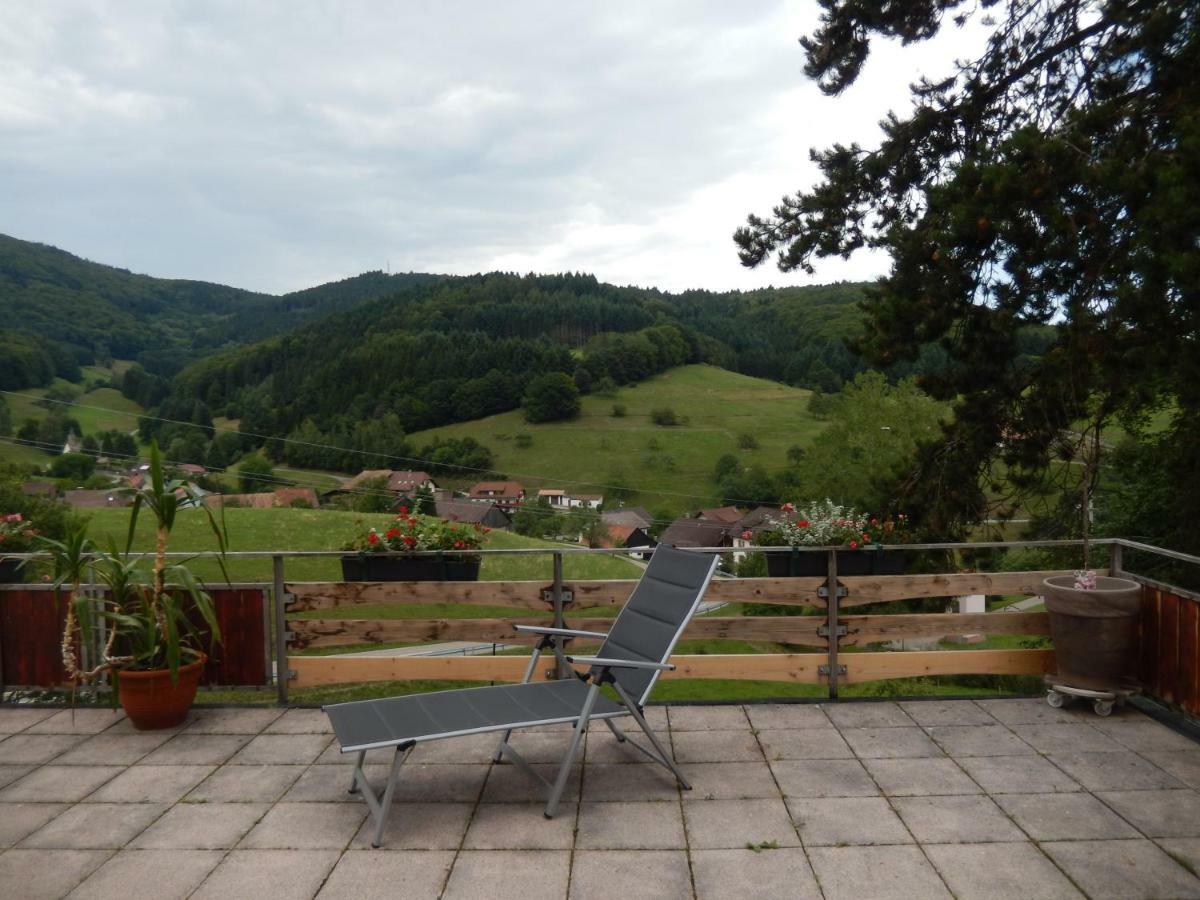 Hotel Landgasthof Zum Pflug Kleines Wiesental ภายนอก รูปภาพ