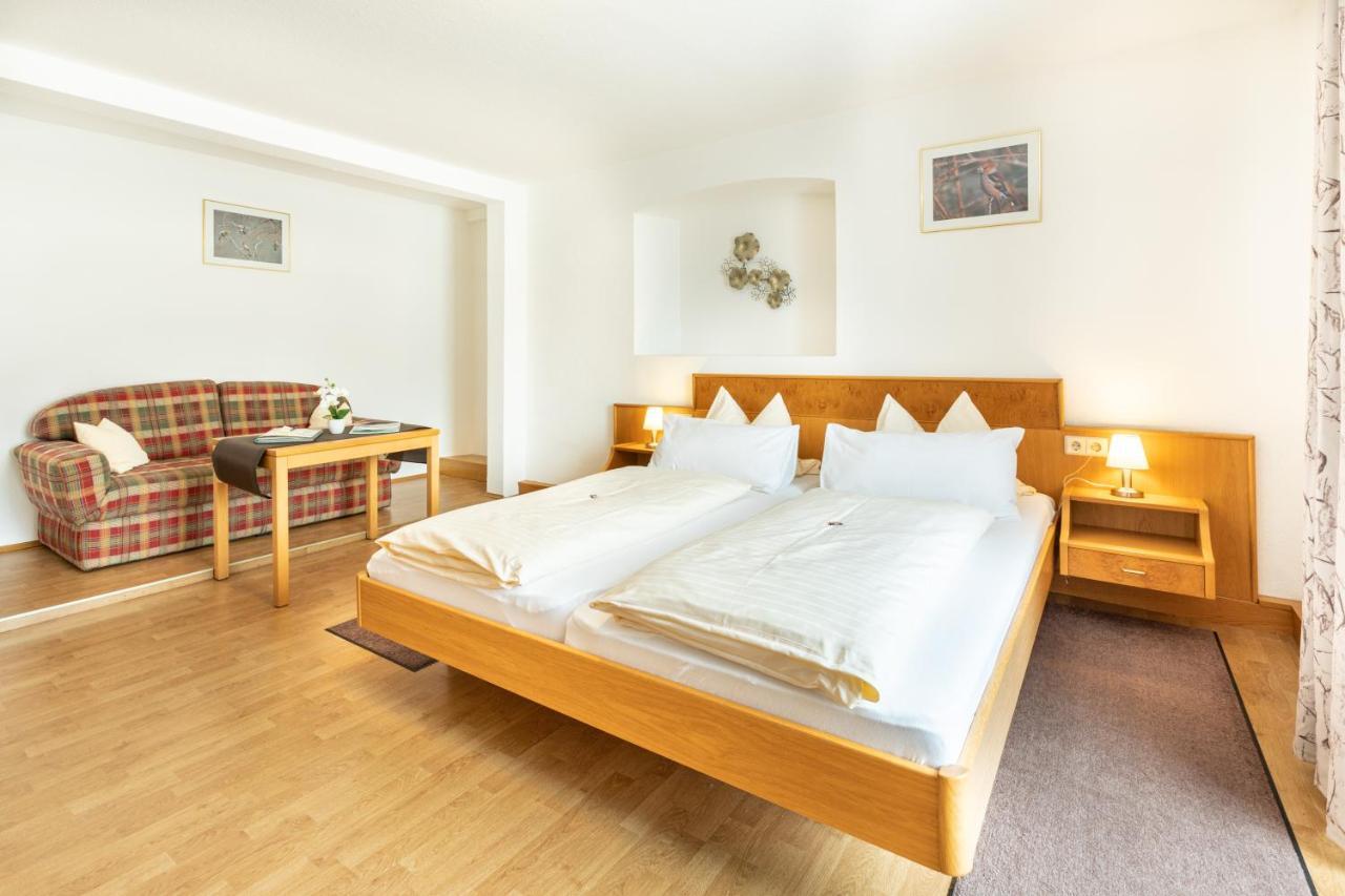 Hotel Landgasthof Zum Pflug Kleines Wiesental ภายนอก รูปภาพ